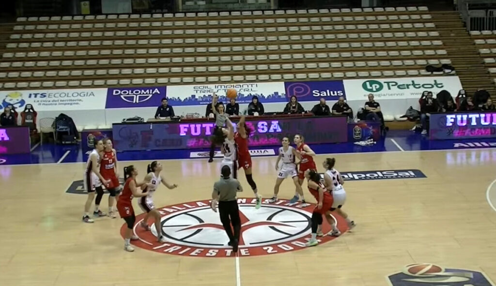 Basket Serie A Femminile La Futurosa Trieste Regola La Velcofin