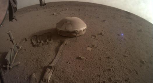 insight:-«questa-e-la-mia-ultima-foto-che-vi-mando-da-marte»