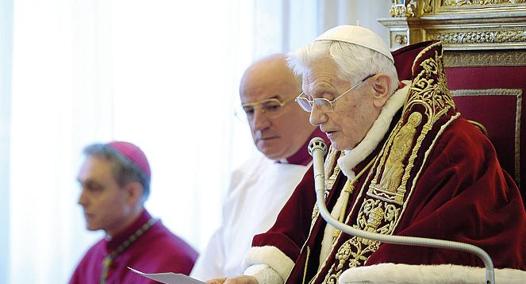 ratzinger-e-le-dimissioni:-gli-intrighi,-le-invadenti-pressioni.-e-lui-decise-di-dire-«no»