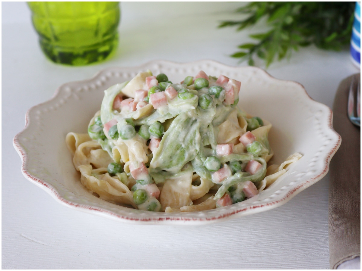 pasta-paglia-e-fieno