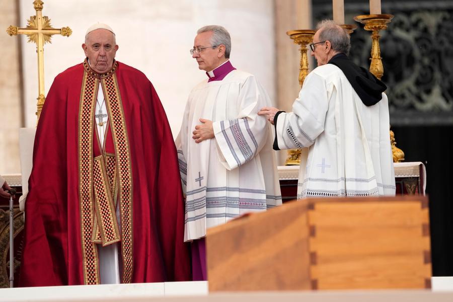 L’omelia Del Papa Per I Funerali Di Benedetto XVI