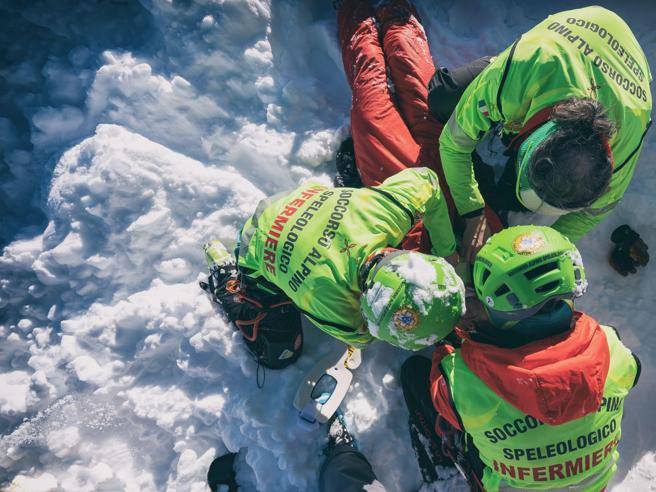 gli-angeli-delle-valanghe:-«sempre-in-allarme,-decolliamo-in-due-minuti»