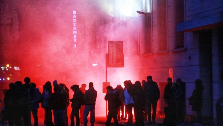 cospito,-zangrillo:-“surreale:-conte-e-schlein-contro-fantasmi-del-fascismo,-anarchici-sfasciano-torino”