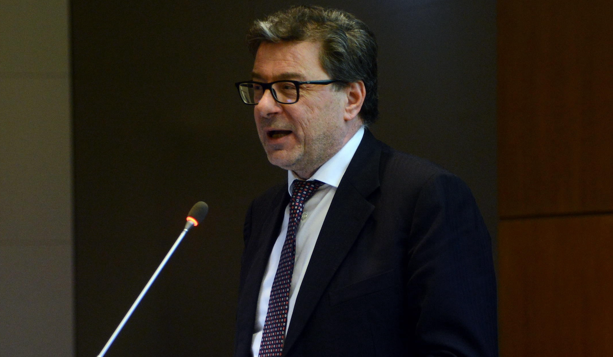 pnrr,-giorgetti:-“valutiamo-una-misura-per-migliorare-la-pubblica-amministrazione”-|-notizie.it